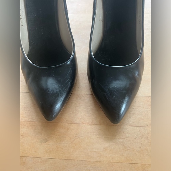 YSL Black Leather Pumps with Wooden Heel - Picture 5 of 9